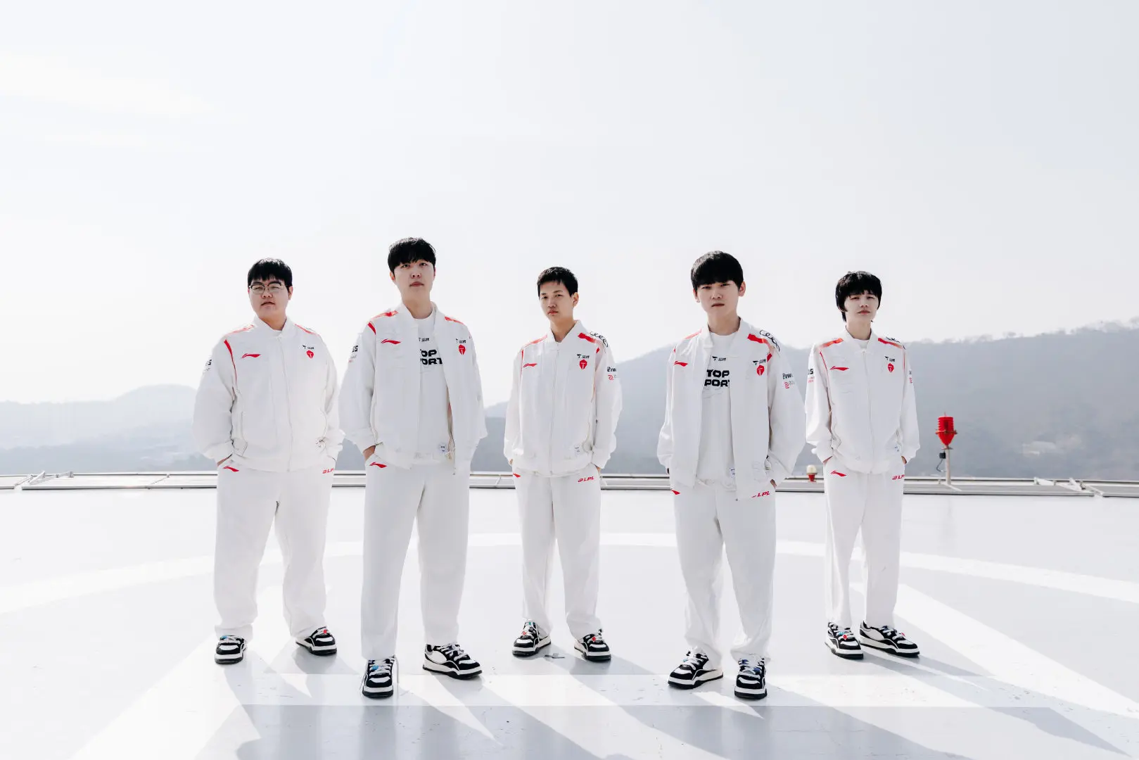 TSM横扫EDG,369单局斩获MVP淘汰赛3:2(上海) TSM横扫EDG,369单局斩获MVP淘汰赛3:2(上海)