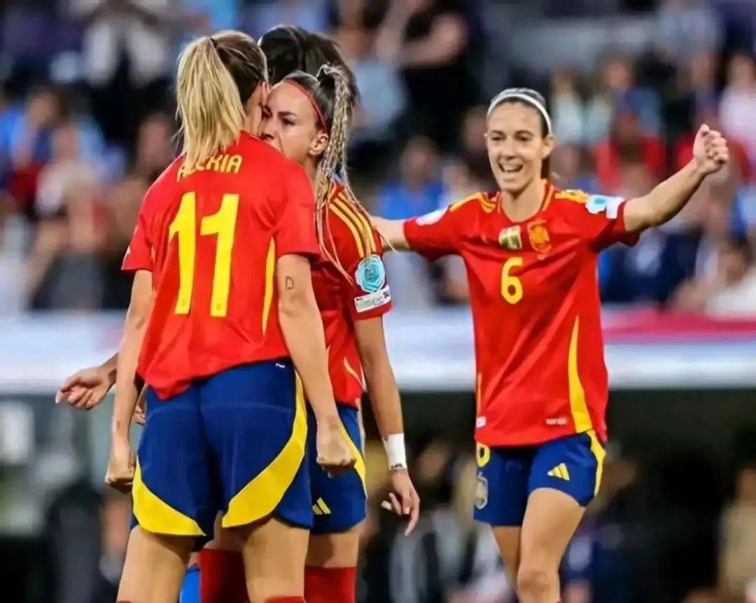 欧洲杯女足赛场上的悬念与热血 欧洲杯女足赛场上的悬念与热血