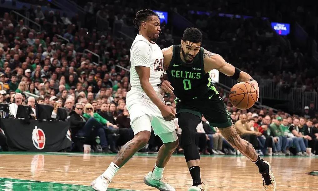 塞尔维亚男篮鏖战热火,塔图姆绝境逆转的简单介绍 塞尔维亚男篮鏖战热火,塔图姆绝境逆转的简单介绍