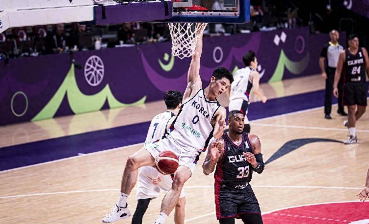 包含日本男篮强势菲律宾男篮,浓眉三分雨点燃全场的词条 包含日本男篮强势菲律宾男篮,浓眉三分雨点燃全场的词条