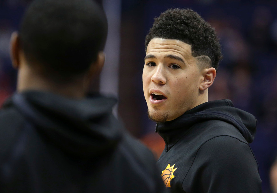 上海队绝杀勇士，布克高光表现